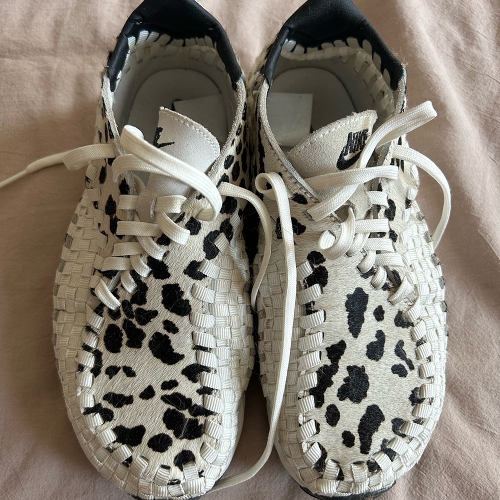 Nike Women's White and Black Woven Leopard-Print Sneakers